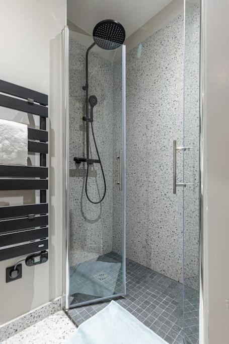 La Croix - Old Town Modern Apartment - 2 Bedrooms Nice Buitenkant foto